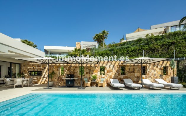 Reventa - Villa independiente - Marbella - Nueva Andalucía