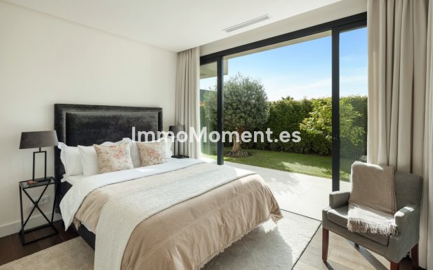 Reventa - Villa independiente - Marbella - Nueva Andalucía