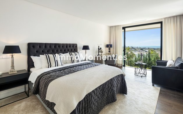 Reventa - Villa independiente - Marbella - Nueva Andalucía