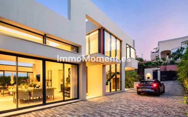 Reventa - Villa independiente - Marbella - Nueva Andalucía