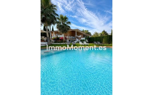 Wiederverkauf - Freistehende Villa - Estepona  - New Golden Mile