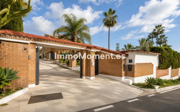 Wiederverkauf - Freistehende Villa - Estepona  - New Golden Mile