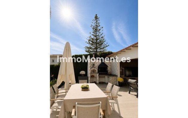 Wiederverkauf - Freistehende Villa - Estepona  - New Golden Mile