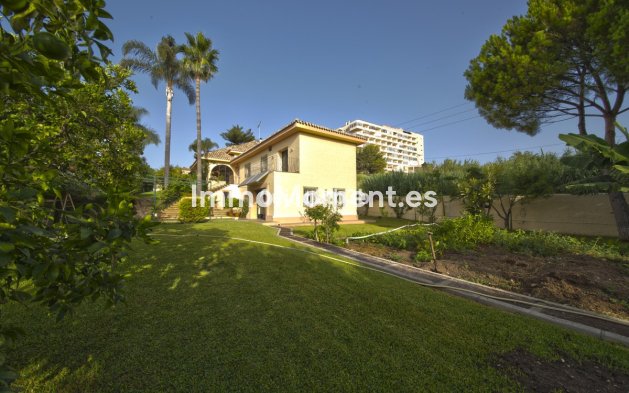 Wiederverkauf - Freistehende Villa - Estepona  - New Golden Mile