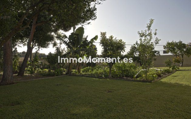 Wiederverkauf - Freistehende Villa - Estepona  - New Golden Mile