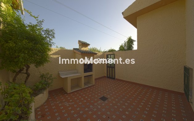 Wiederverkauf - Freistehende Villa - Estepona  - New Golden Mile