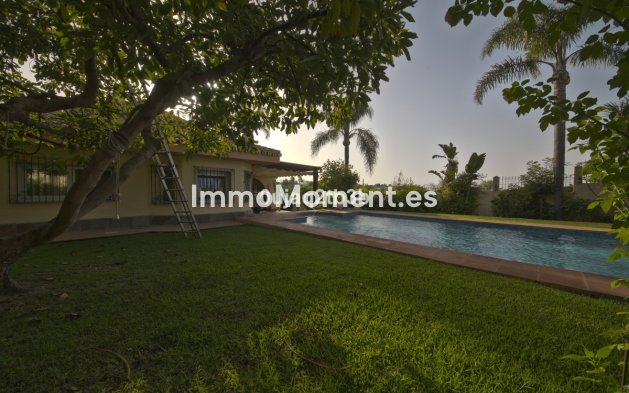 Wiederverkauf - Freistehende Villa - Estepona  - New Golden Mile