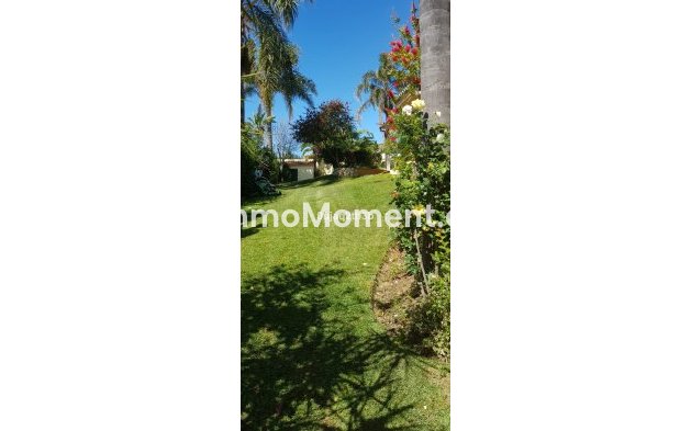 Wiederverkauf - Freistehende Villa - Estepona  - New Golden Mile