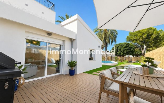 Resale - Detached villa - Orihuela Costa - Punta Prima