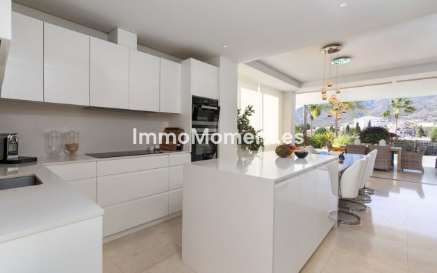 Resale - Detached villa - Marbella - Río Real
