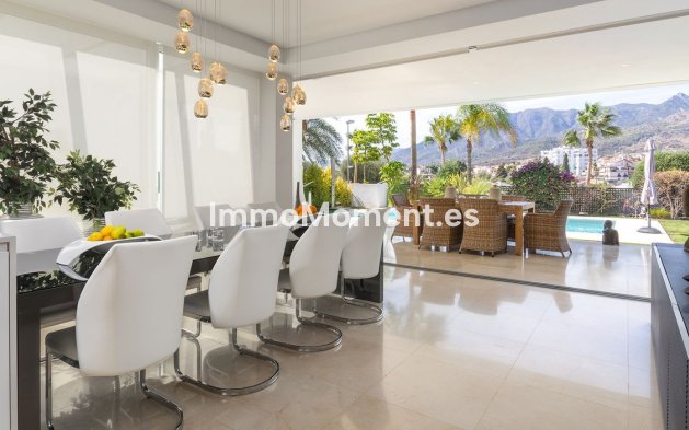 Resale - Detached villa - Marbella - Río Real