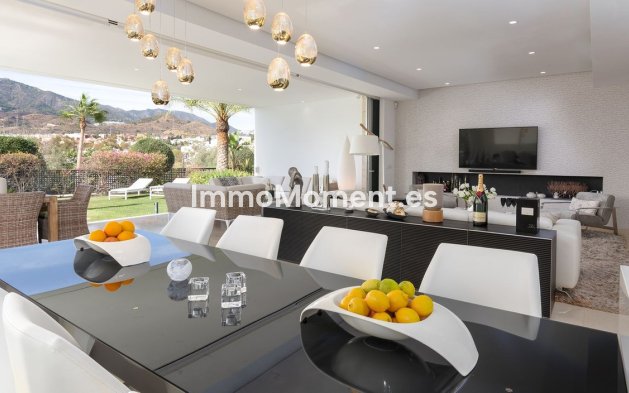 Resale - Detached villa - Marbella - Río Real
