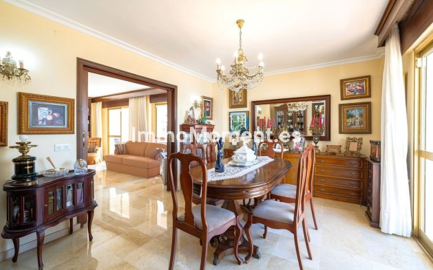 Resale - Apartment - Benalmadena - Benalmadena Centro