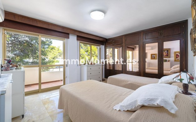 Resale - Apartment - Benalmadena - Benalmadena Centro