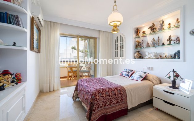 Resale - Apartment - Benalmadena - Benalmadena Centro