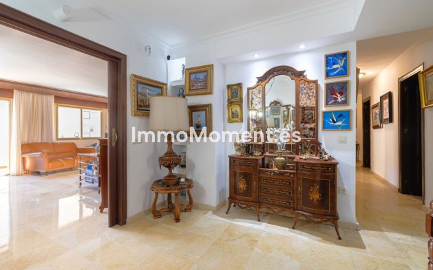Resale - Apartment - Benalmadena - Benalmadena Centro