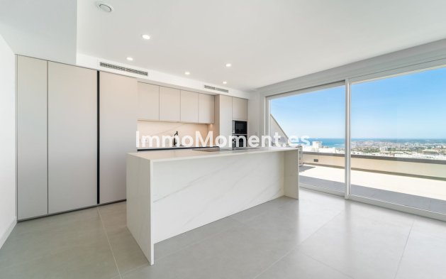 Resale - Apartment - Fuengirola - Higueron