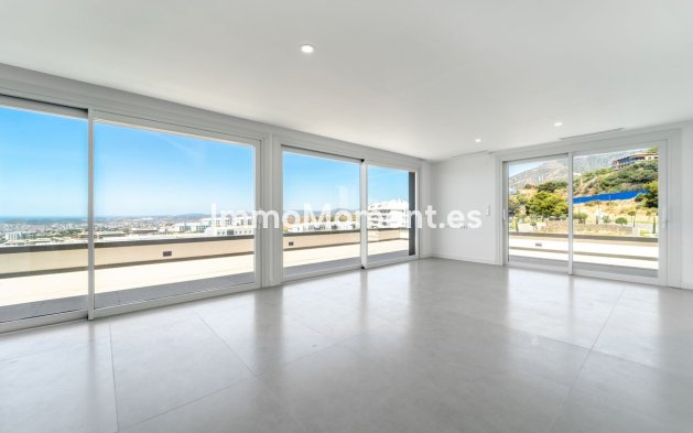 Resale - Apartment - Fuengirola - Higueron