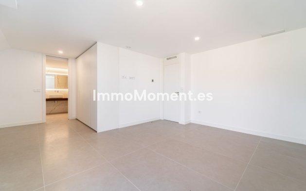 Resale - Apartment - Fuengirola - Higueron