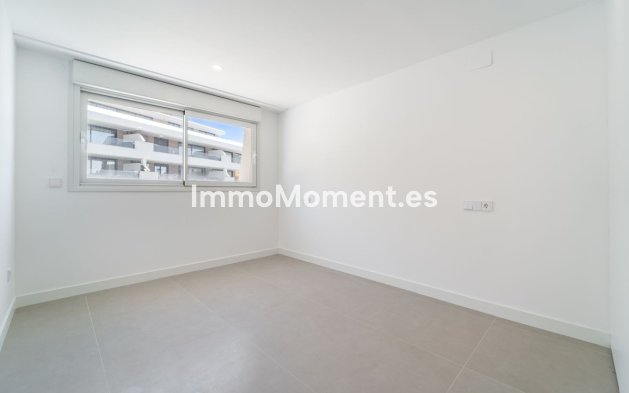 Resale - Apartment - Fuengirola - Higueron