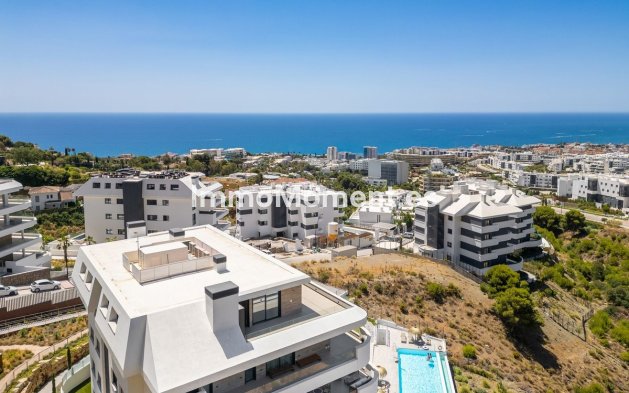 Resale - Apartment - Fuengirola - Higueron