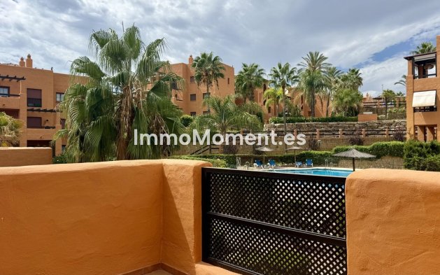 Resale - Apartment - Benahavís - Benahavís Centro
