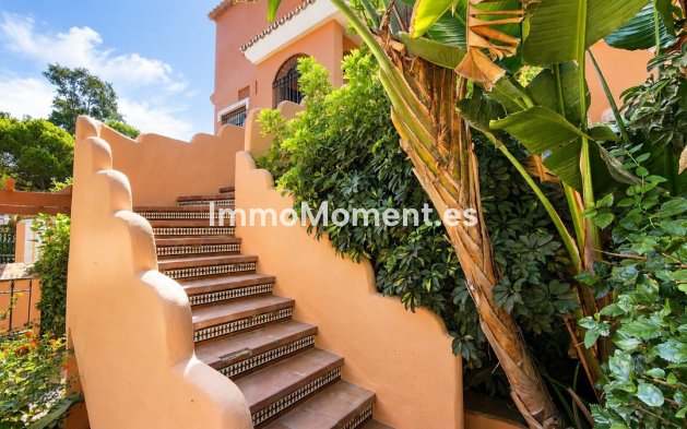 Wiederverkauf - Wohnung - Estepona  - Estepona Centro