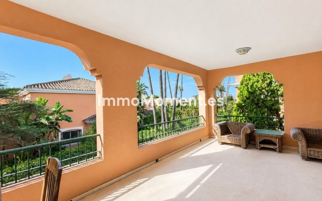 Wiederverkauf - Wohnung - Estepona  - Estepona Centro