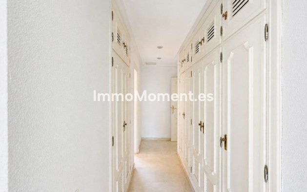Wiederverkauf - Wohnung - Estepona  - Estepona Centro