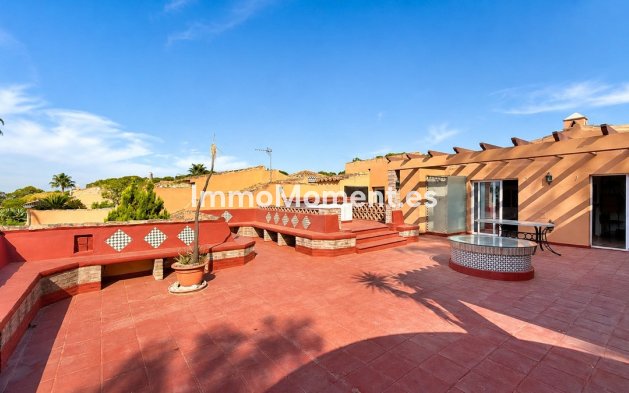 Wiederverkauf - Wohnung - Estepona  - Estepona Centro
