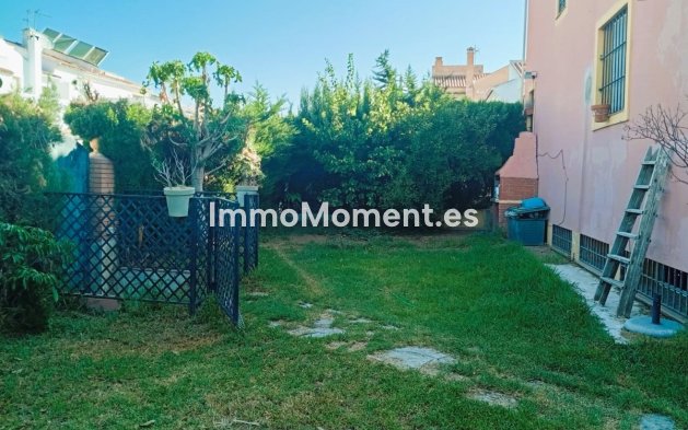 Wiederverkauf - Freistehende Villa - Estepona  - Estepona Centro
