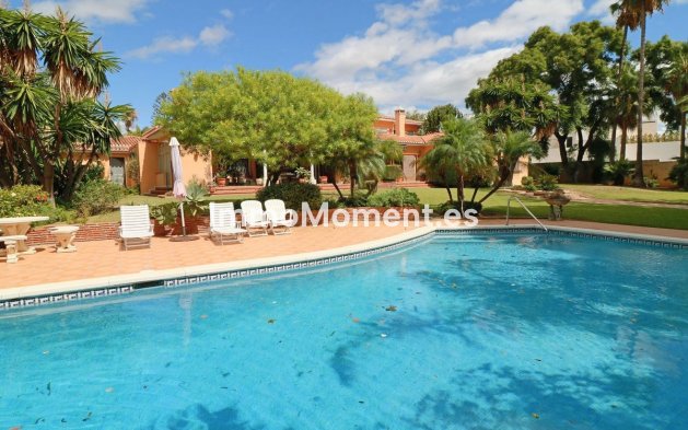Revente - Villa individuelle - Estepona  - New Golden Mile
