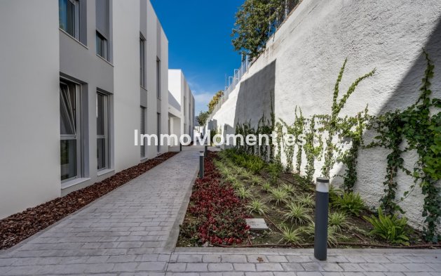 Wiederverkauf - Wohnung - Estepona  - Estepona Centro