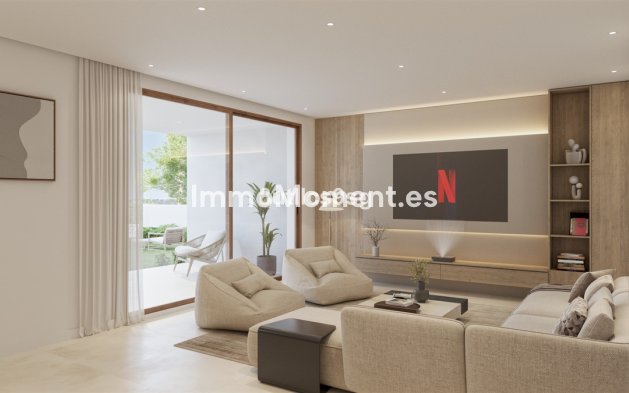 Wiederverkauf - Freistehende Villa - Estepona  - Estepona Centro