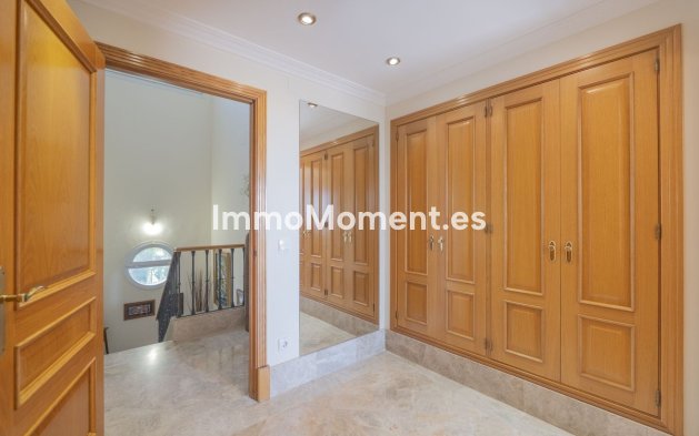 Resale - Detached villa - Marbella - Santa Clara