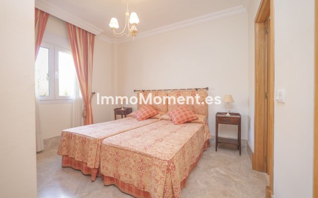Resale - Detached villa - Marbella - Santa Clara