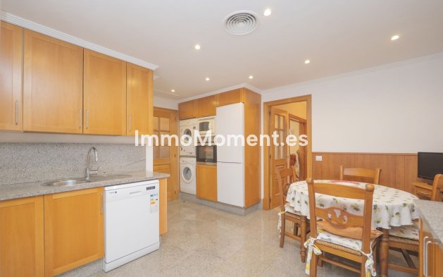 Resale - Detached villa - Marbella - Santa Clara