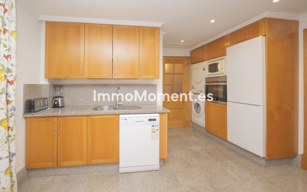 Resale - Detached villa - Marbella - Santa Clara