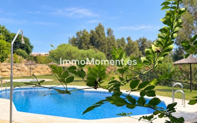 Revente - Appartement - Manilva - La Duquesa