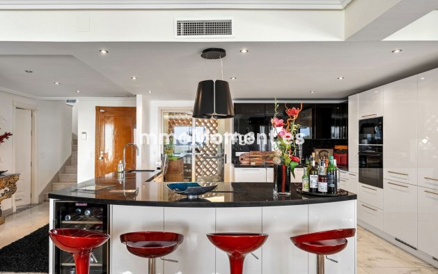 Reventa - Apartamento - Marbella - Nueva Andalucía