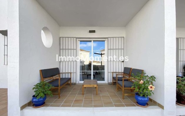Resale - Apartment - Manilva