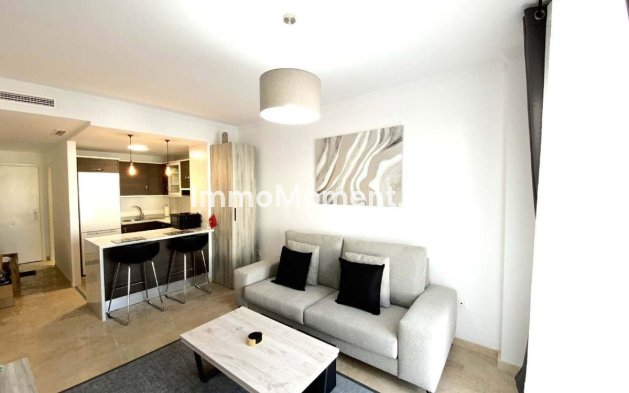 Resale - Apartment - Manilva