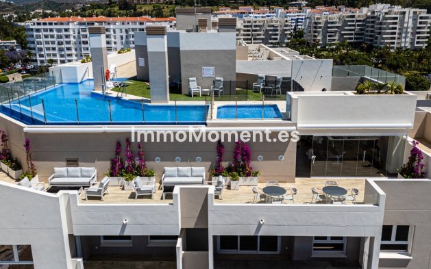 Resale - Apartment - Marbella - Nueva Andalucía