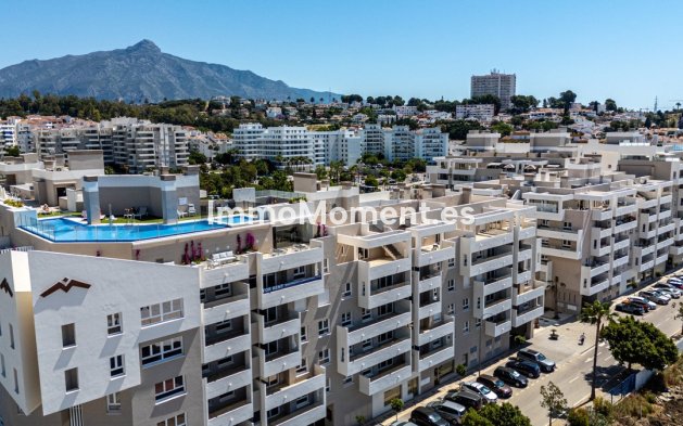 Resale - Apartment - Marbella - Nueva Andalucía