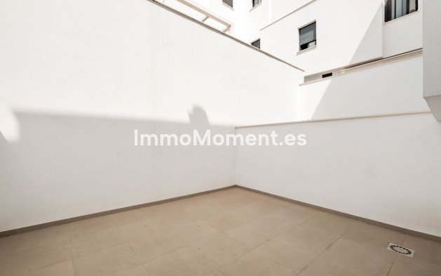 Wiederverkauf - Reihenhaus - Estepona  - Cancelada