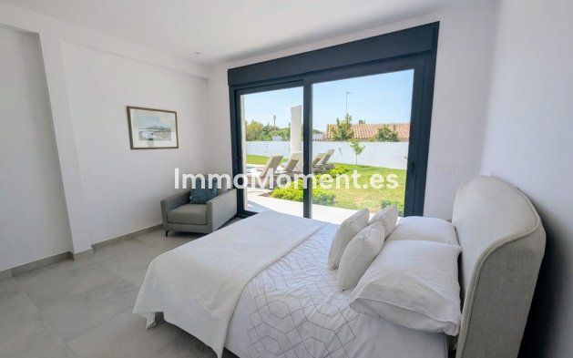 Reventa - Villa independiente - Marbella - Cabopino