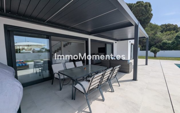 Reventa - Villa independiente - Marbella - Cabopino