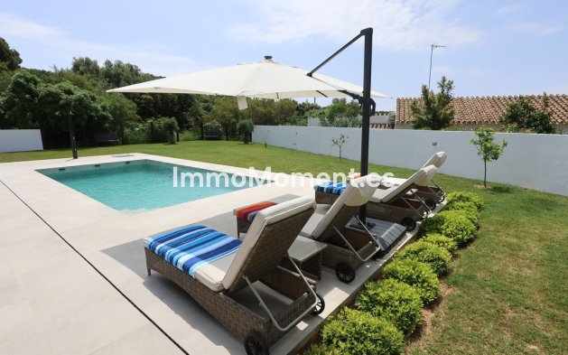 Reventa - Villa independiente - Marbella - Cabopino