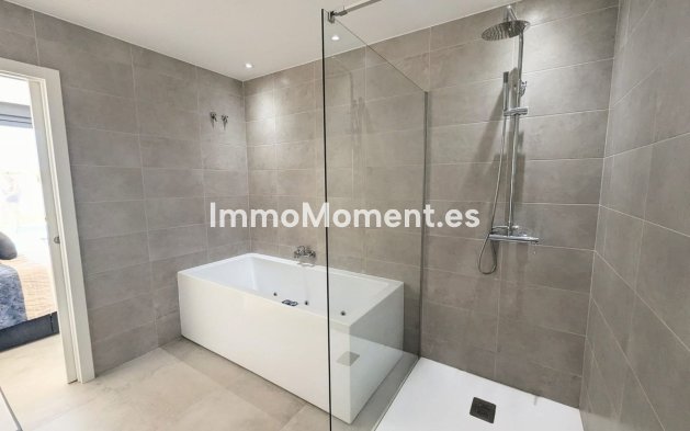 Reventa - Villa independiente - Marbella - Cabopino