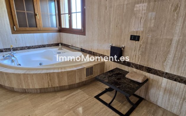 Wiederverkauf - Freistehende Villa - Mijas Costa - Calahonda